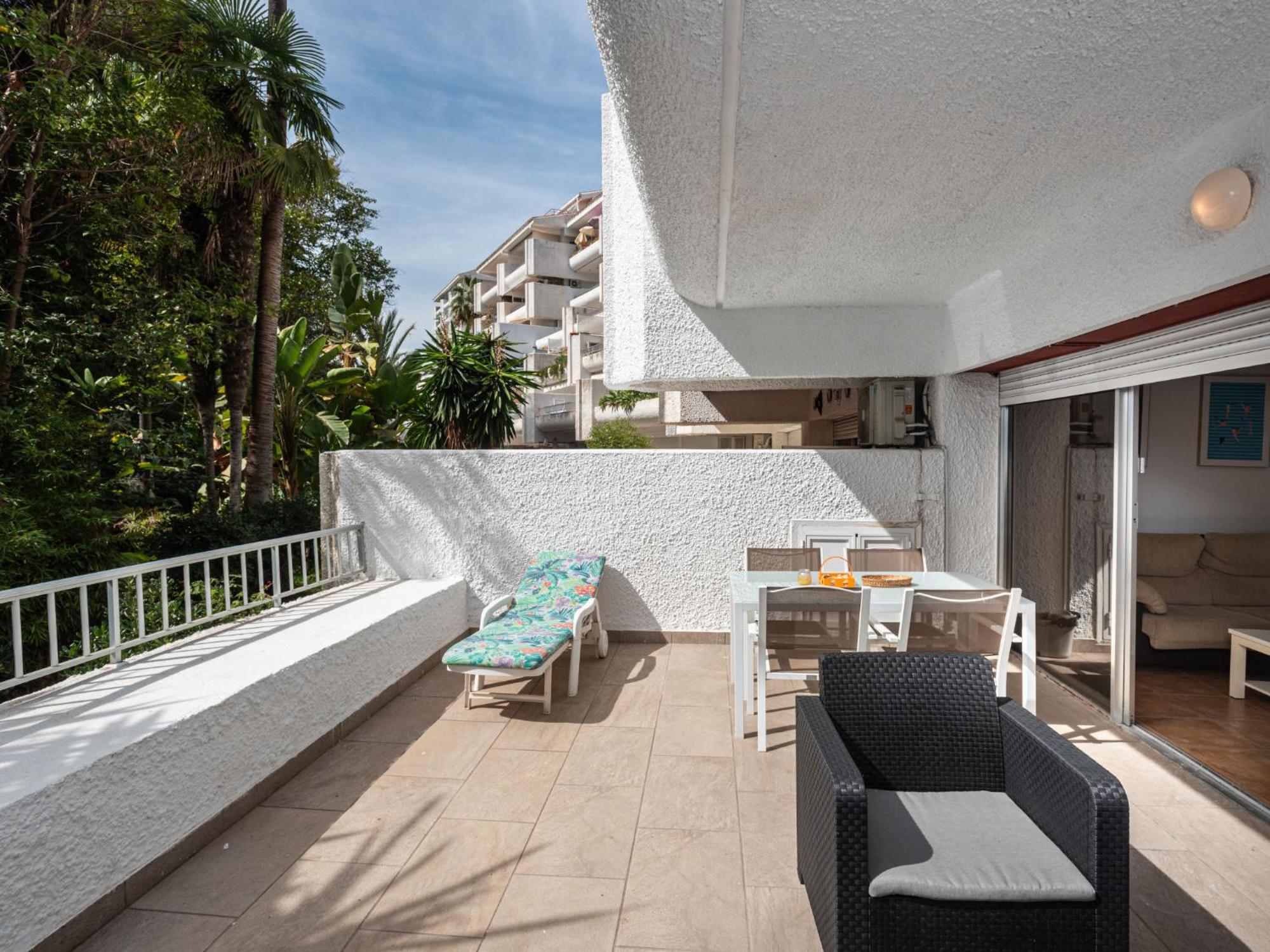 Apartment Jardines Del Mar Marbella Exterior foto