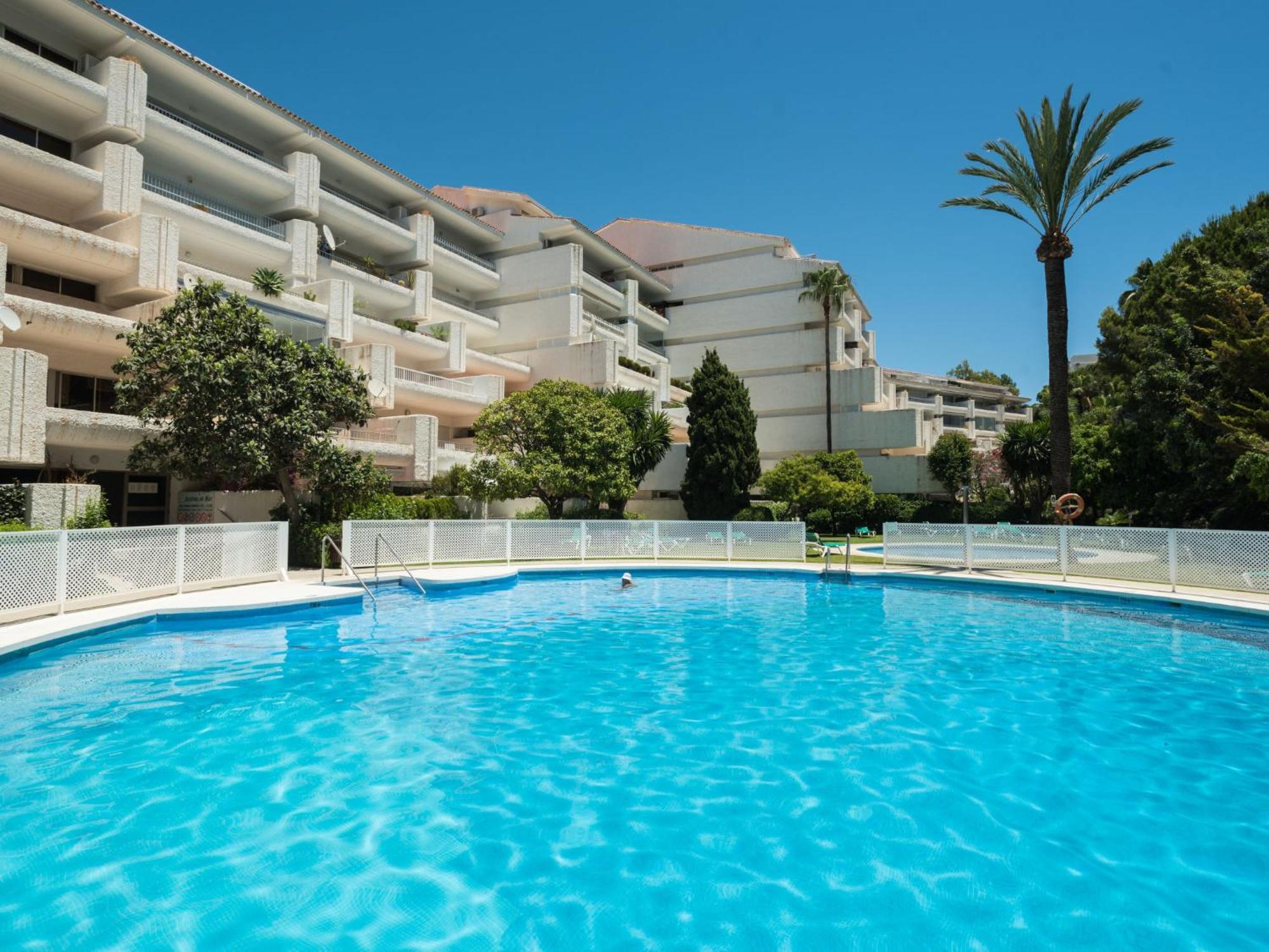 Apartment Jardines Del Mar Marbella Exterior foto